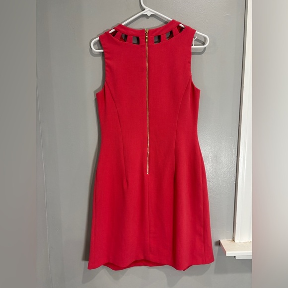 ELIZA J Pink Coral Dress CutOut Neckline Shift Sheath Gold Exposed Zipper 6 - Picture 8 of 10